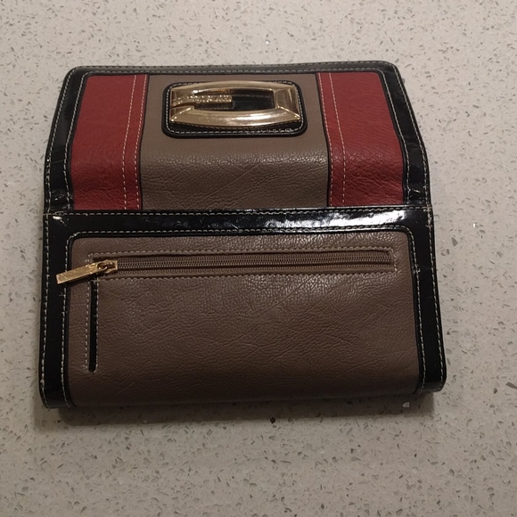 Faux leather bag by Gusssaci🍀🌸 - Picture 7 of 8